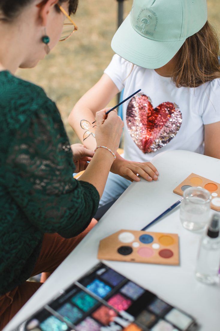 Atelier maquillage pour enfants au festival Devenir Parents 2024